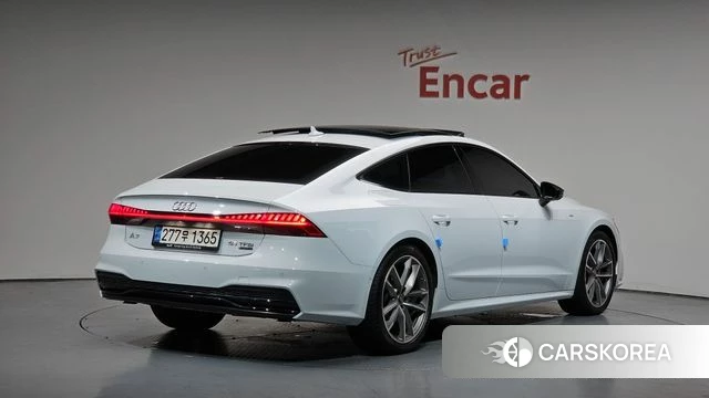 Audi A7 (4K) 2022 Белый из Кореи