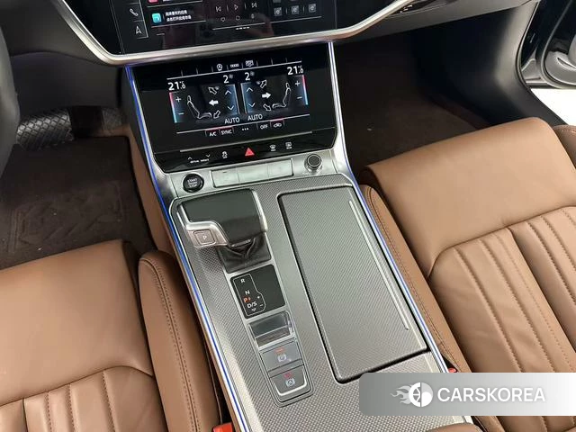 Audi A6L 2024 Черный из Китая