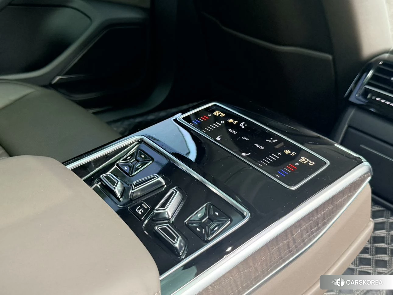 Audi A8 2021 Черный из Китая