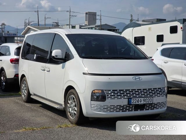 Hyundai Staria 2024 Белый из Кореи