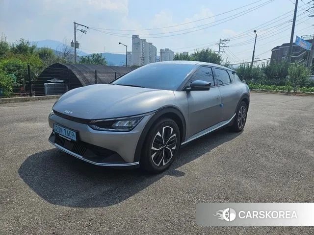 Kia EV6 2021 Серебристо-серый из Кореи