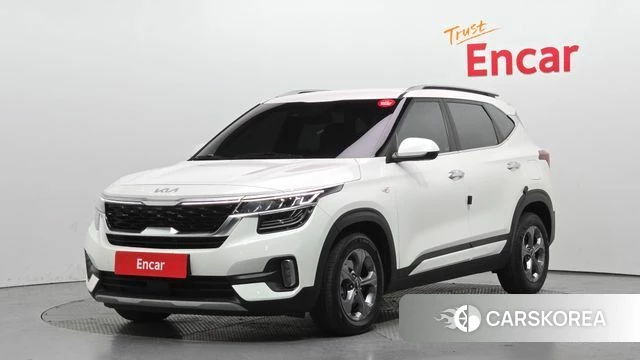 Kia Seltos 2022 Белый из Кореи