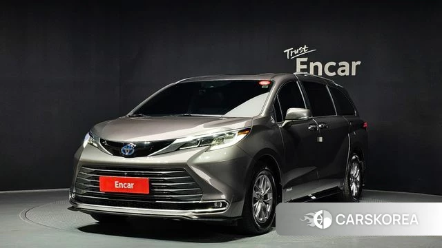 Toyota Sienna 4th Generation 2021 Серый из Кореи