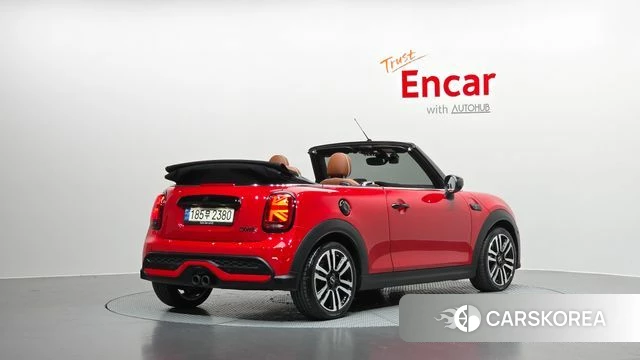 Mini Cooper S Convertible 2024 Красный из Кореи