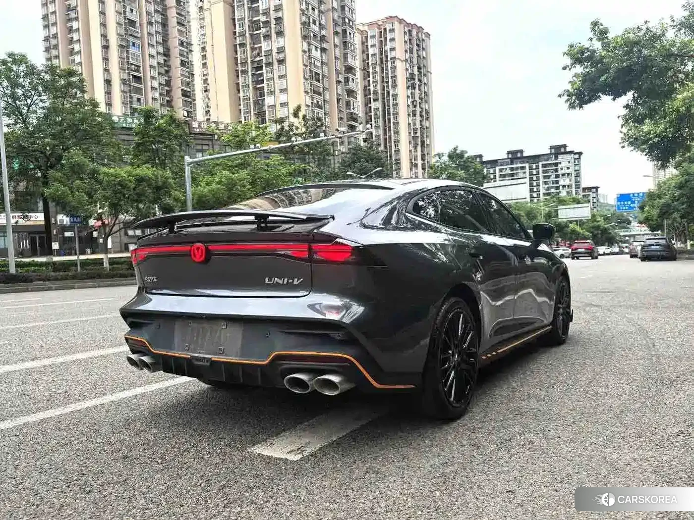 Chang'an UNI-V 2025 Silver/gray из Китая
