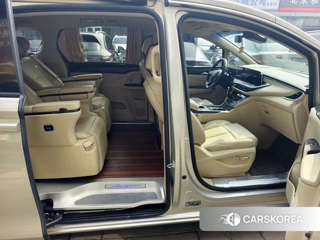 Buick GL8 2022 Шампань из Китая