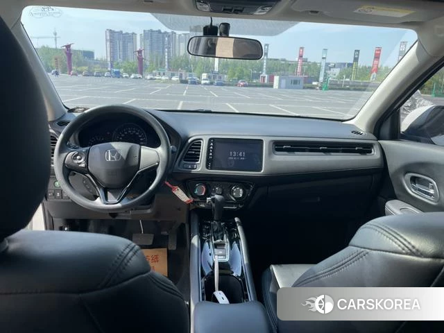 Honda Binzhi 2021 Белый из Китая