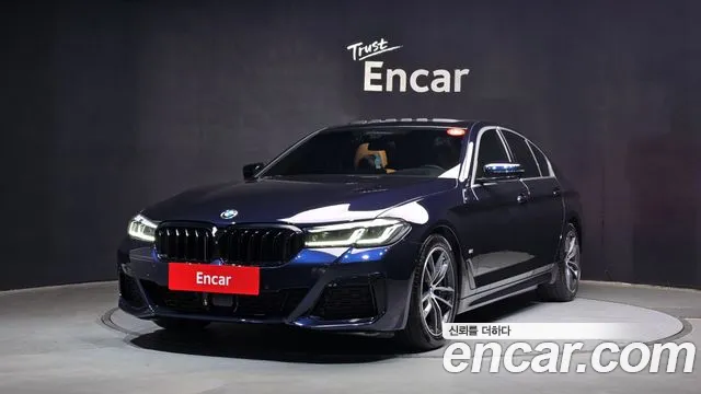 BMW 5 Series (G30) 2023 Черный из Кореи