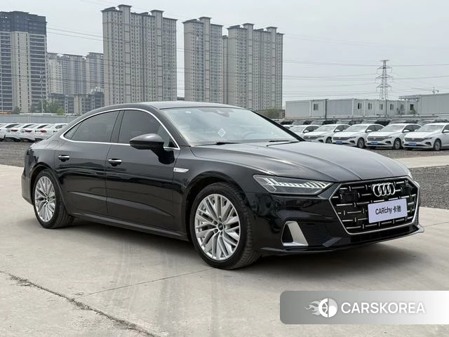 Audi A7L 2024 Черный из Китая