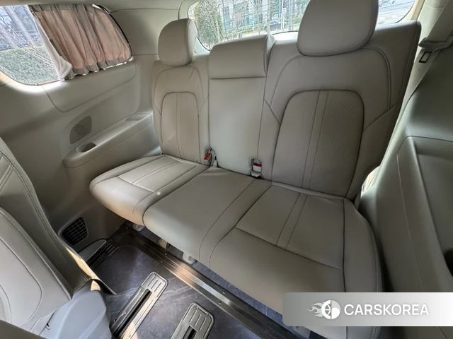 Buick GL8 2018 Серебристо-серый из Китая