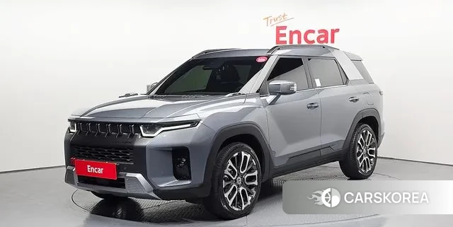 Ssangyong Torres 2023 Серебристо-серый из Кореи