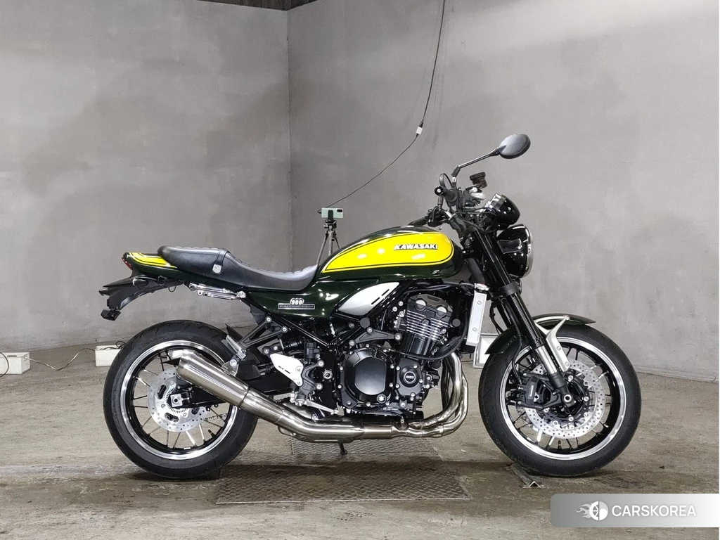 Проданный Kawasaki Z900RS 2023 из Японии