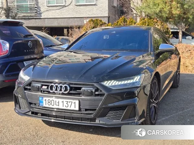 Audi S7 (4K) 2020 Черный из Кореи