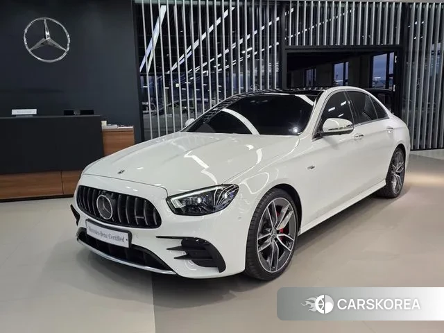 Mercedes-Benz E-Class W213 2022 Белый из Кореи