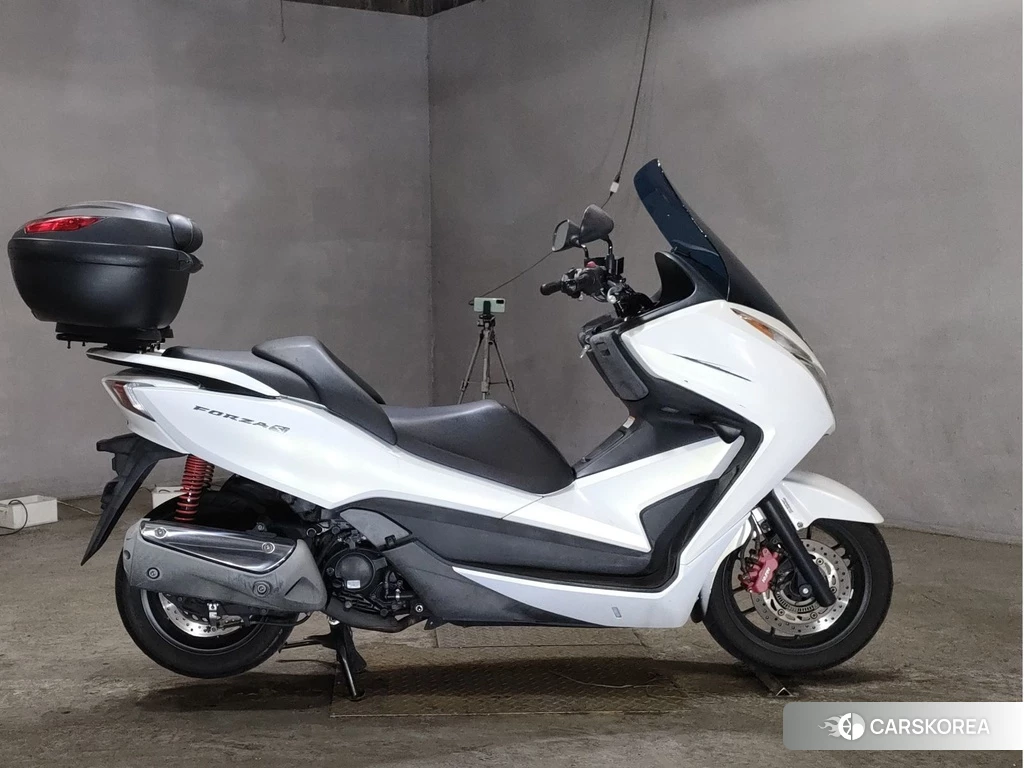 Проданный Honda FORZA 2013 из Японии, фото 2