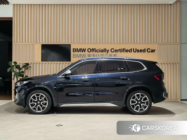 BMW X1 2023 Черный из Китая