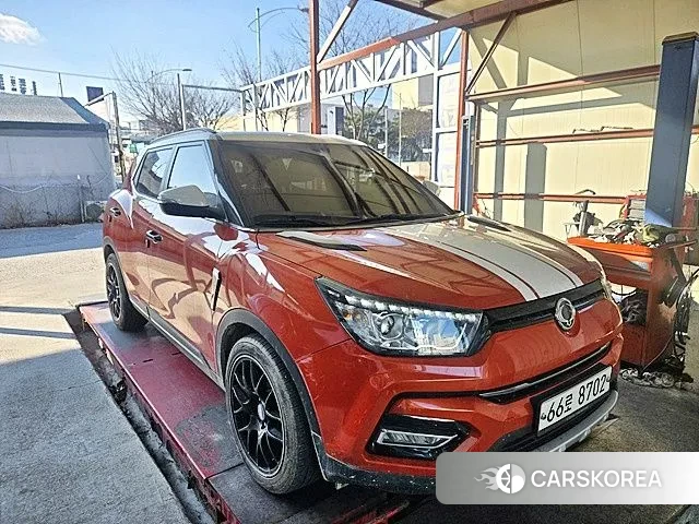 Ssangyong Tivoli Armor 2018 Красный из Кореи