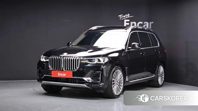 BMW X7 (G07) 2021 Черный из Кореи