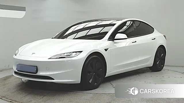 Tesla Model 3 2025 Белый из Кореи