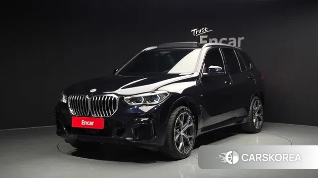BMW X5 (G05) 2023 Черный из Кореи