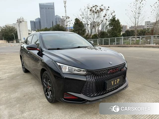 Dongfeng Fengshen Yi Hyun 2021 Черный из Китая