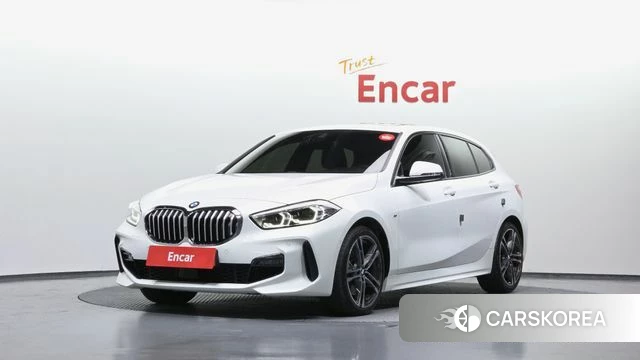 BMW 1 Series (F40) 2024 Белый из Кореи