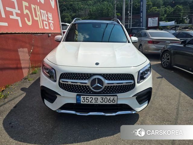 Mercedes-Benz GLB-Class X247 2021 Белый из Кореи