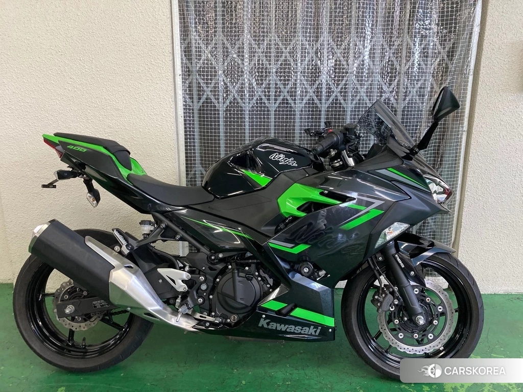 Проданный Kawasaki Ninja 400-2 2018 из Японии