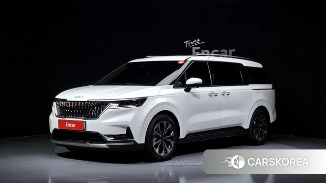 Kia Carnival 4th generation 2023 Белый из Кореи