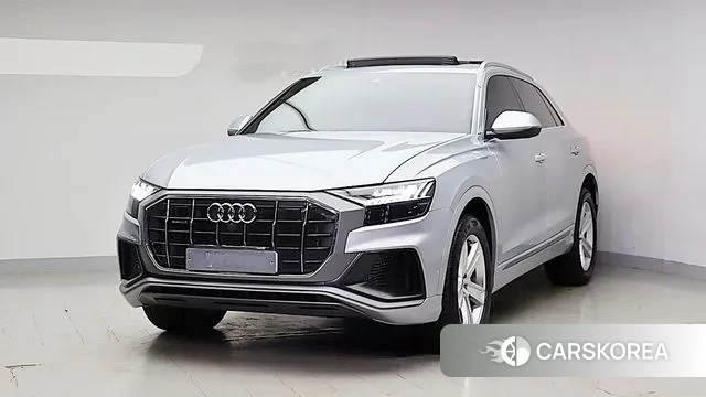 Audi Q8 (4M) 2021 Серебряный из Кореи