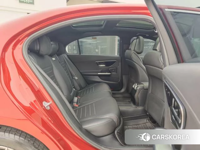 Mercedes-Benz Class C 2022 Красный из Китая