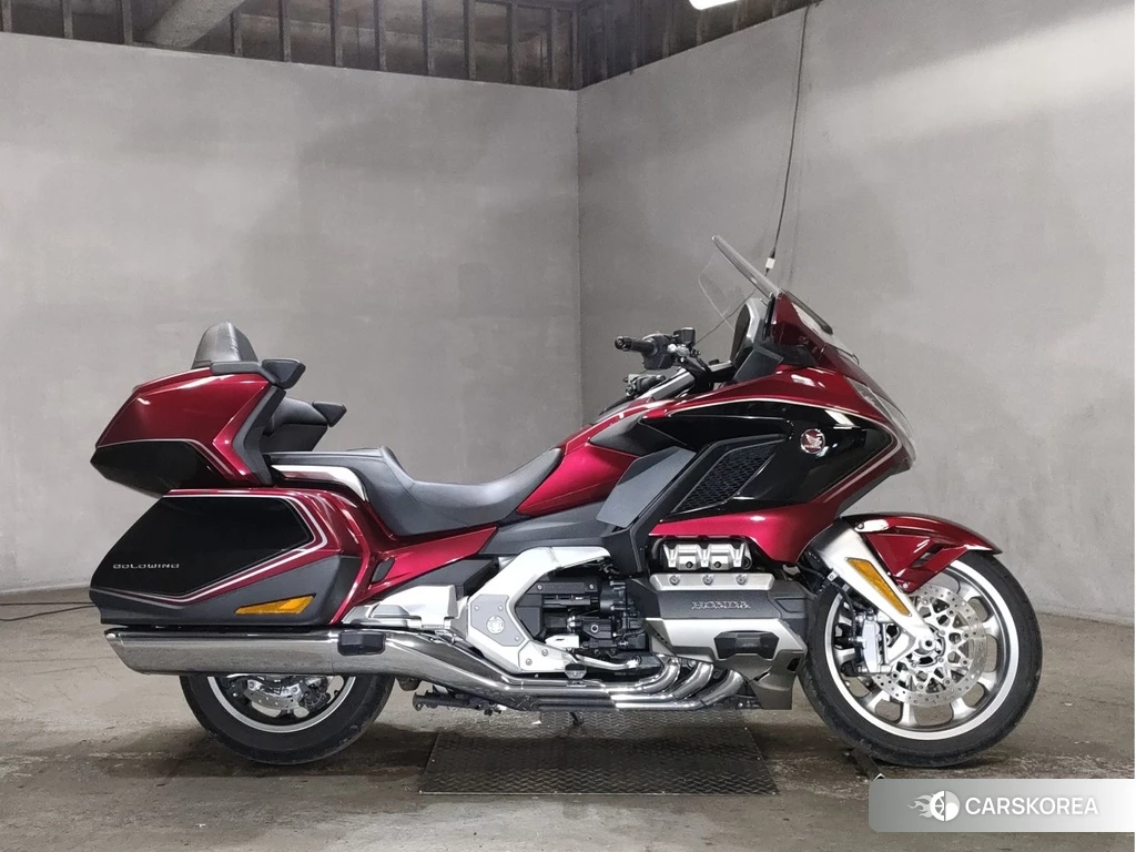 Проданный Honda GL1800 2018 из Японии, фото 2