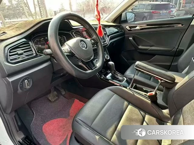 Volkswagen Exploring songs 2019 Белый из Китая