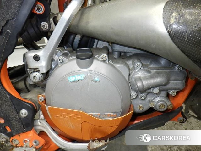 Engine photo
