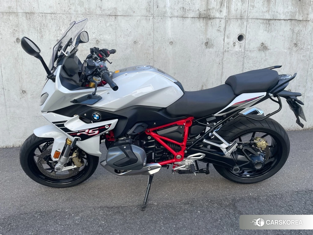 Проданный BMW R1250RS 2022 из Японии