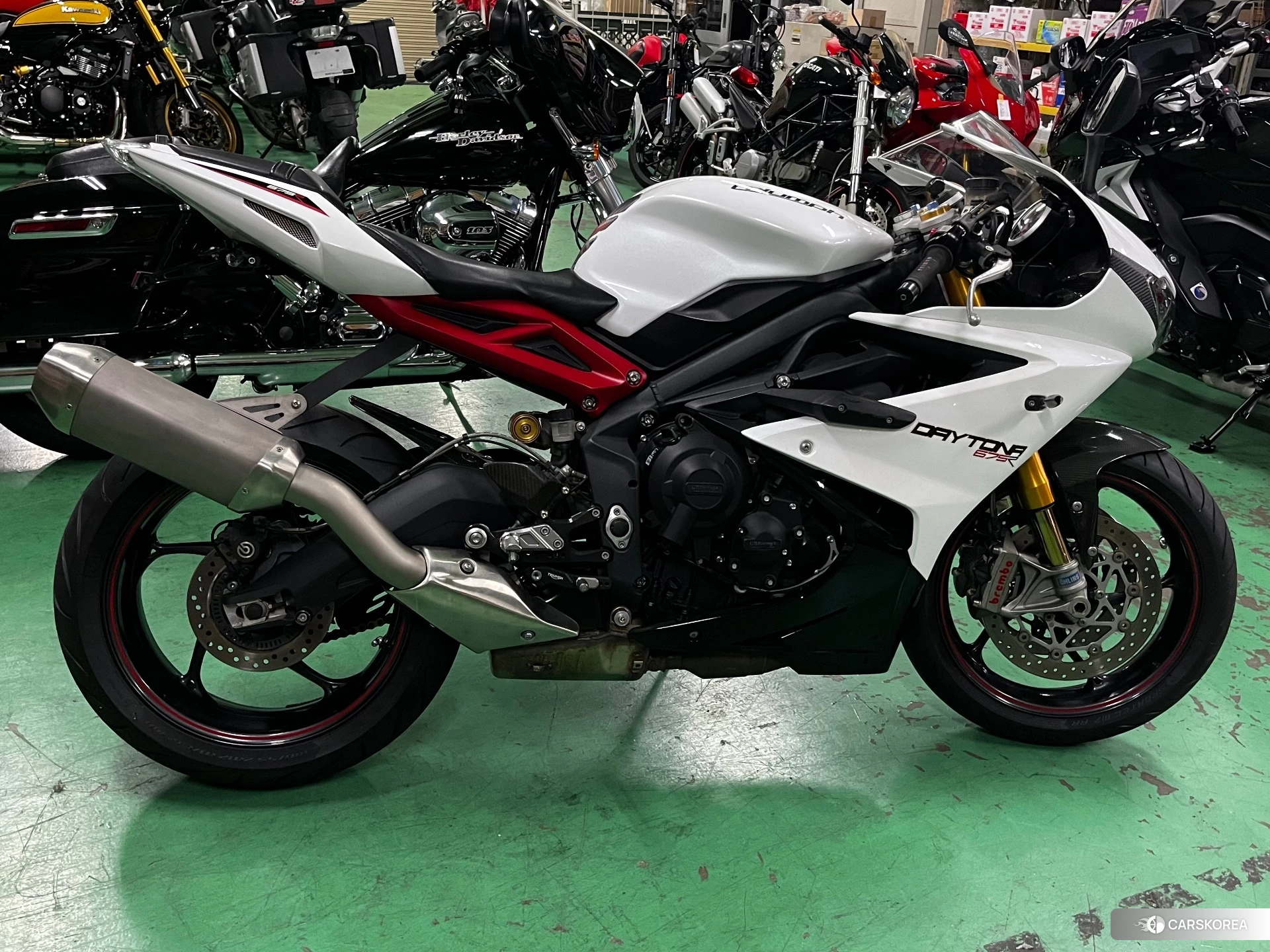 Triumph DAYTONA 675R 2014 из Японии, фото 2