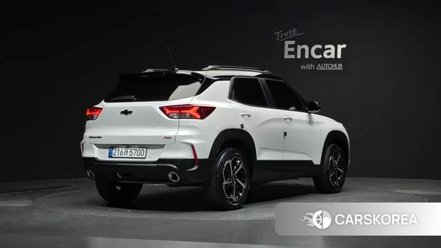 Chevrolet (GM Daewoo) Trailblazer 2022 Белый из Кореи