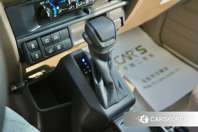 Toyota Land Cruiser 70 Series 2025 Белый из Китая