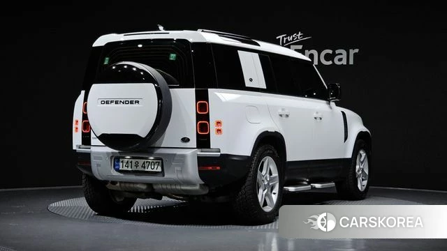 Land Rover Defender (L663) 2021 Белый из Кореи