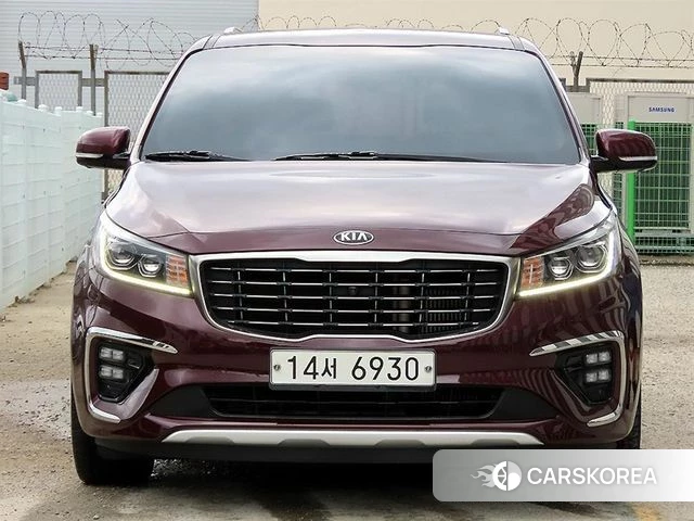 Kia The New Carnival 2018 Красный из Кореи