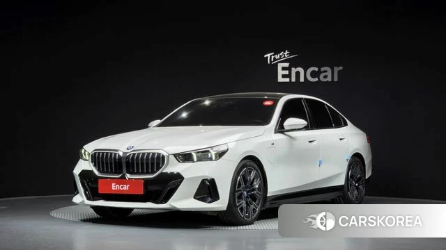 BMW 5 Series (G60) 2024 Белый из Кореи