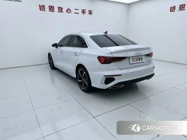 Audi A3 2021 Белый из Китая
