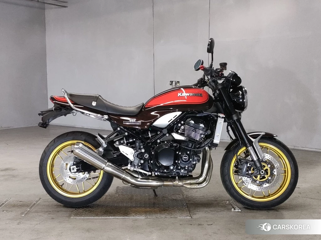 Проданный Kawasaki Z900RS 2022 из Японии