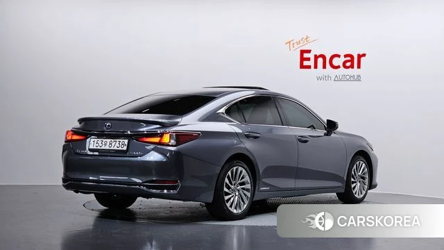 Lexus ES300h 7th generation 2021 Серый из Кореи