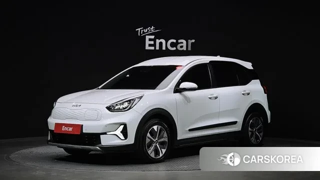 Kia Niro Plus 2022 Белый из Кореи