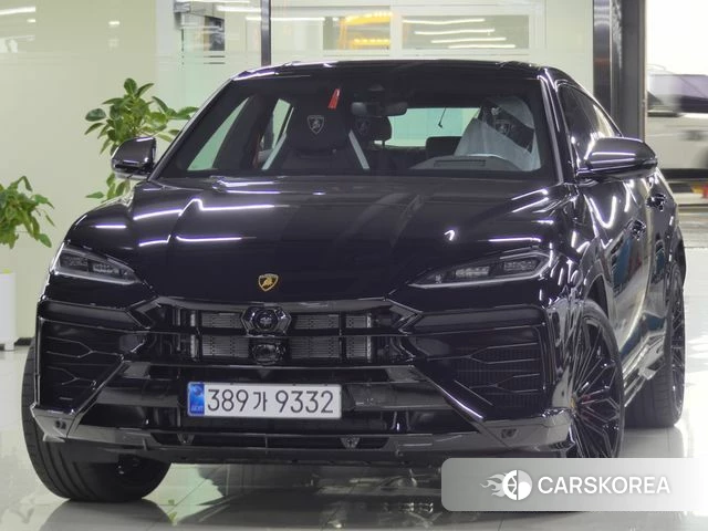 Lamborghini Urus 2025 Черный из Кореи
