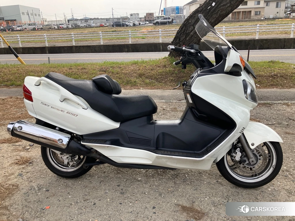Проданный Suzuki SKYWAVE 650LX 2012 из Японии