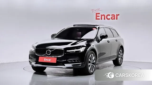 Volvo V90 Cross-Country 2024 Черный из Кореи