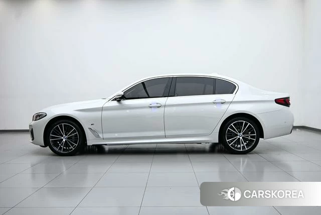 BMW 5 series 2024 Белый из Китая