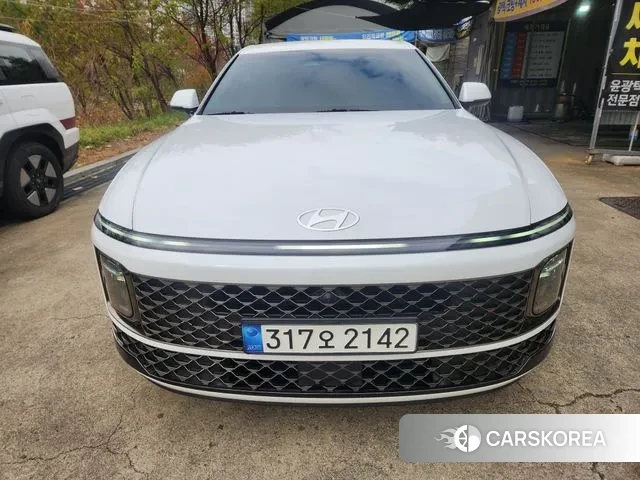 Hyundai Grandeur Hybrid (GN7) 2023 Белый из Кореи